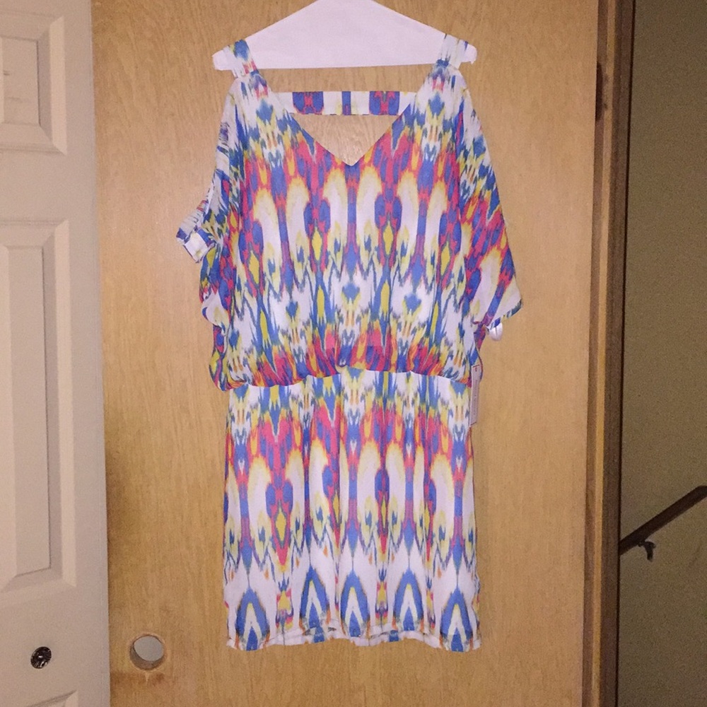 🐈🐱Cold Shoulder dress
